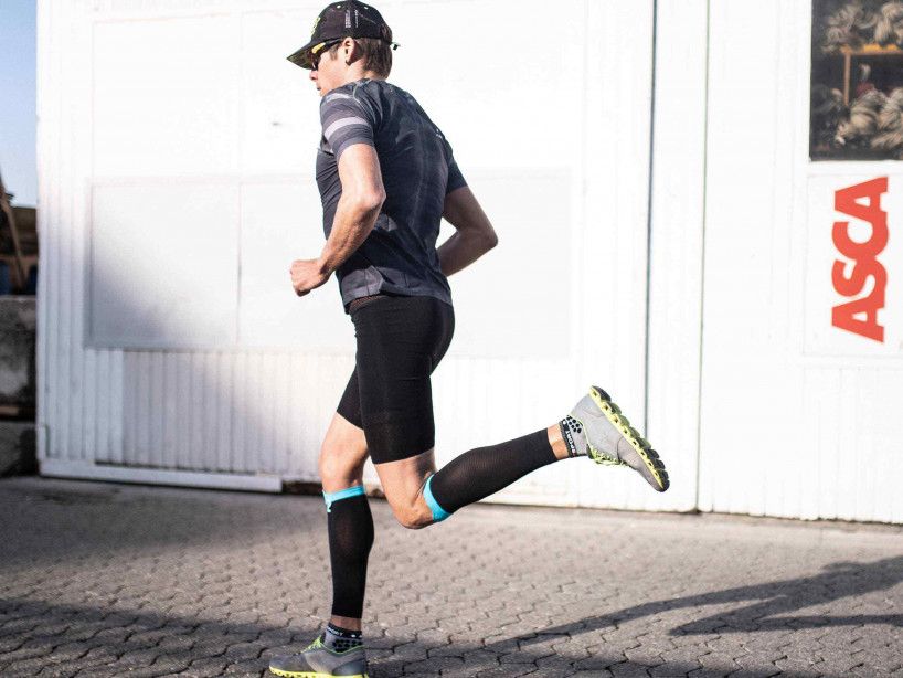 RUN UNDER CONTROL SHORT BLACK